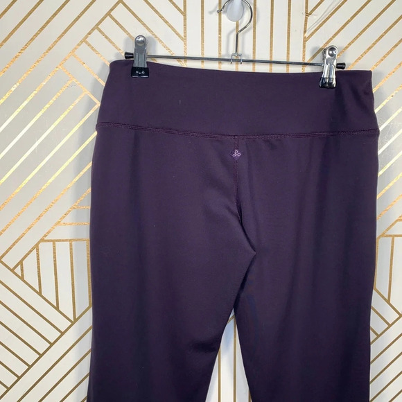 Prana Yoga Purple Capri Back Slit Yoga Pants‎ - Picture 7 of 8